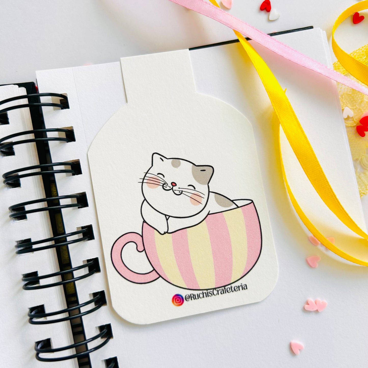 ☕🐱 Magnetic Bookmark – 'Espresso' the Cup Cat