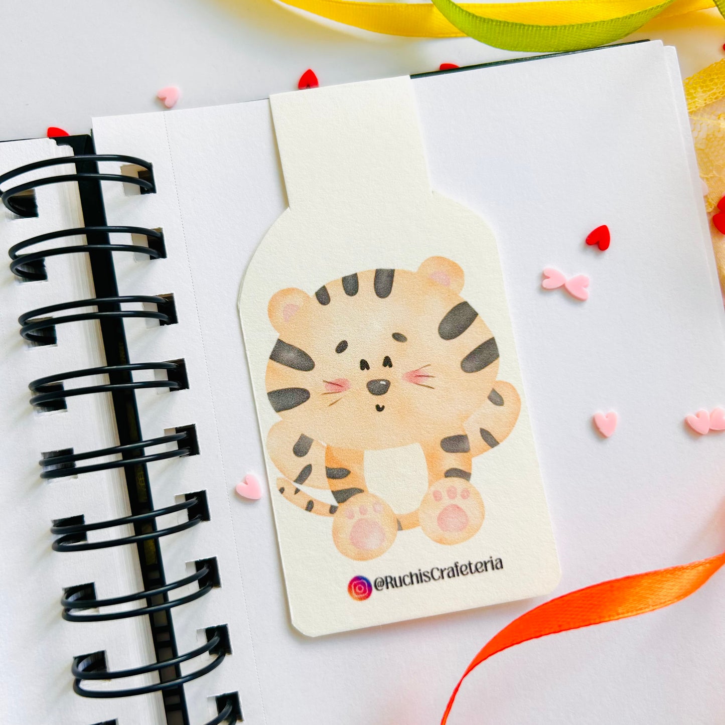 🐯✨ Magnetic Bookmark – Guarana the Joyful Tiger Cub