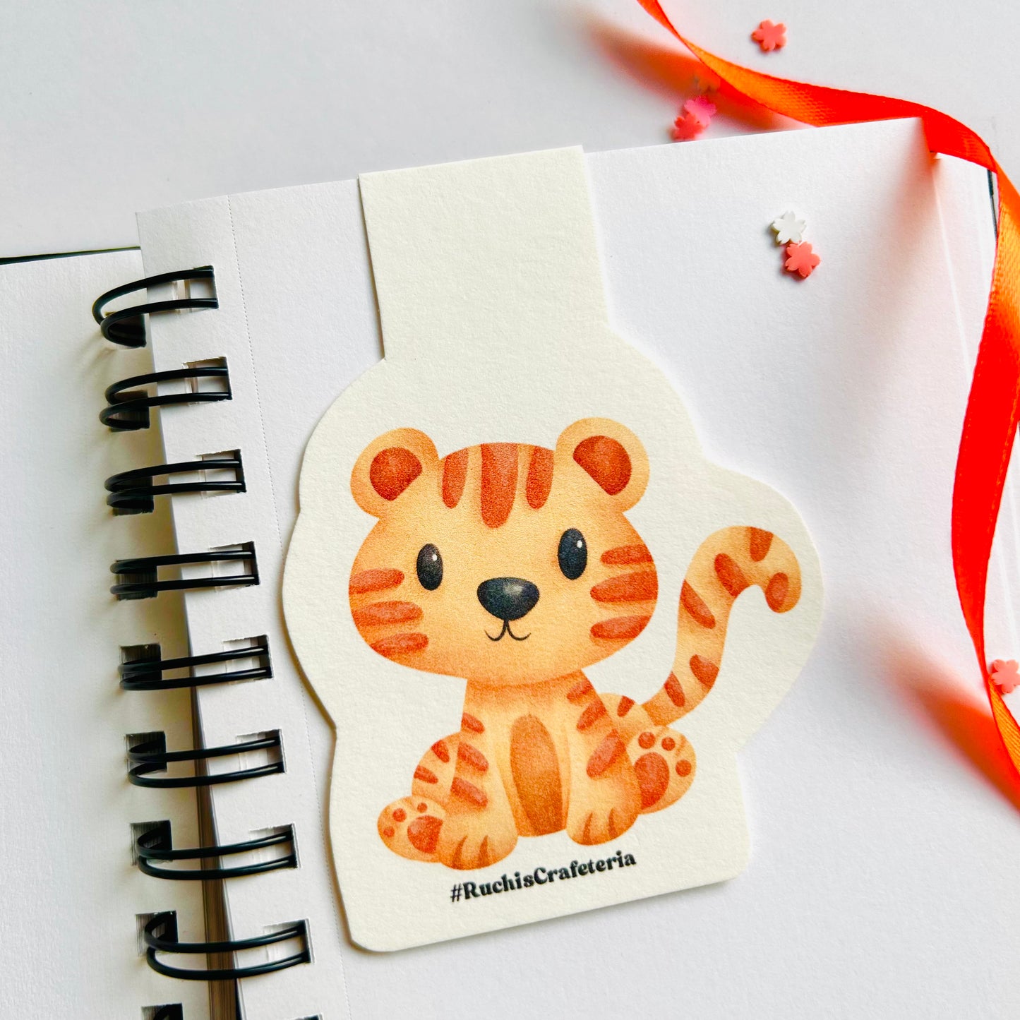 🐯Jellybean – Little Tiger Magnetic Bookmark