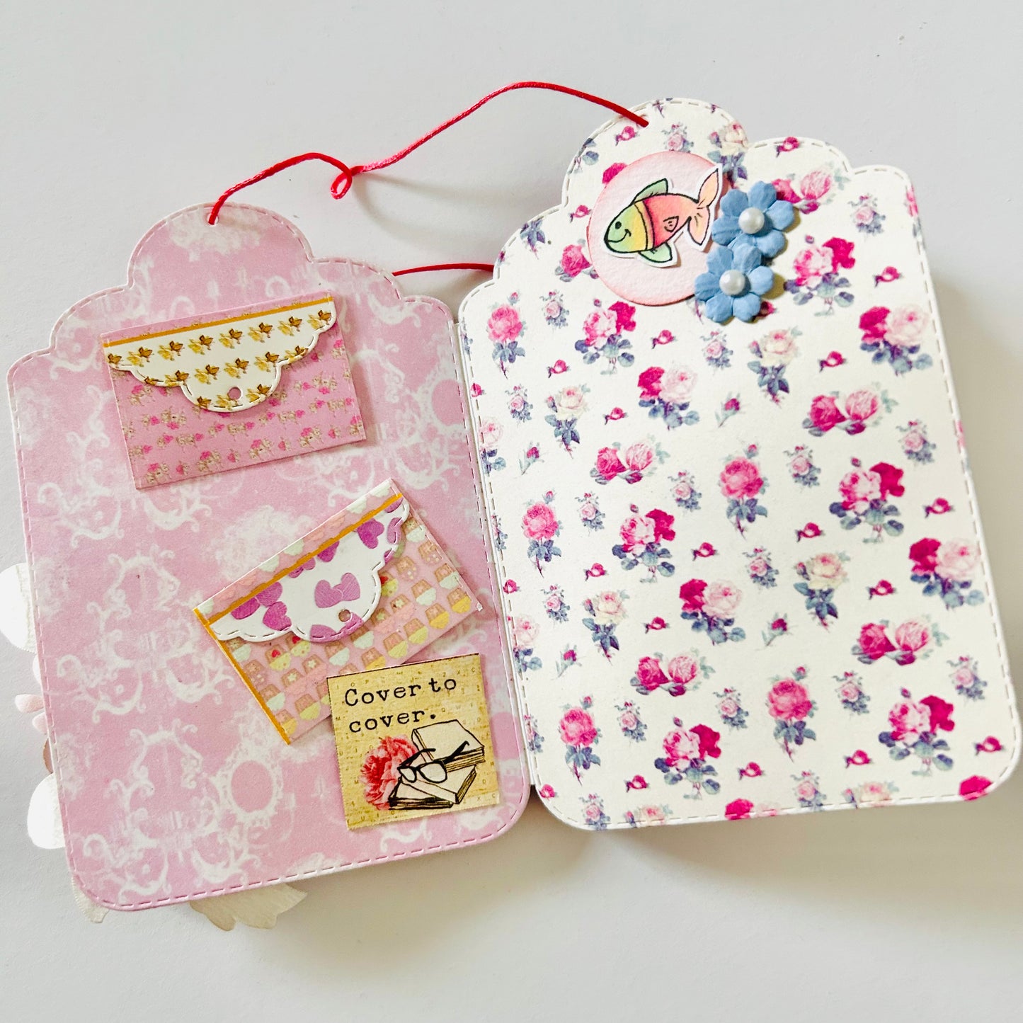 📒 Handmade Tag Album – “Memories"