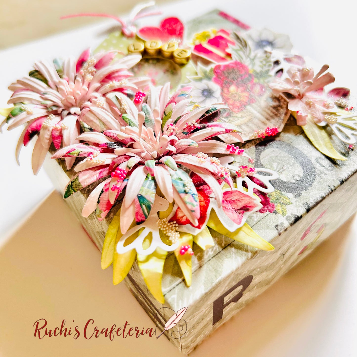 💖 You Make me happy– Handcrafted Mini Photo Album