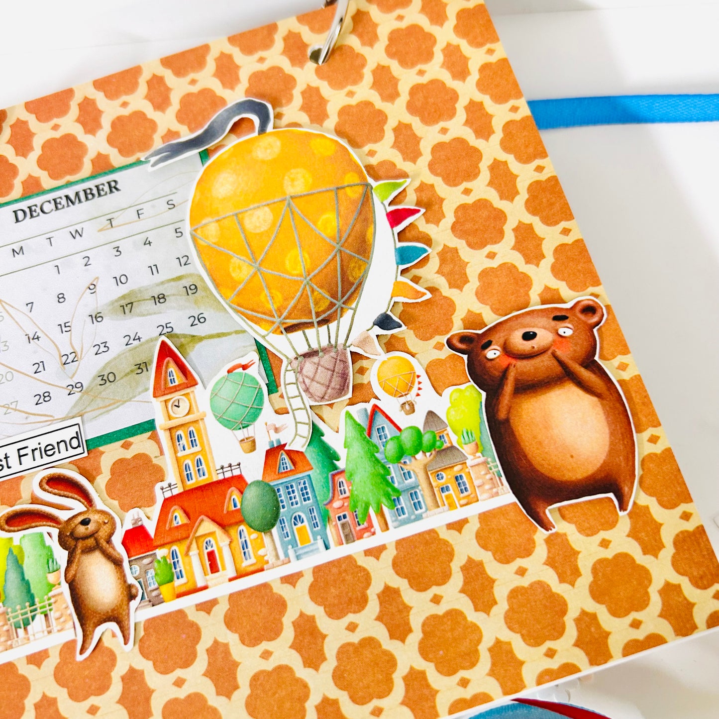 🗓️ Cheerful Desk Calendar 2026