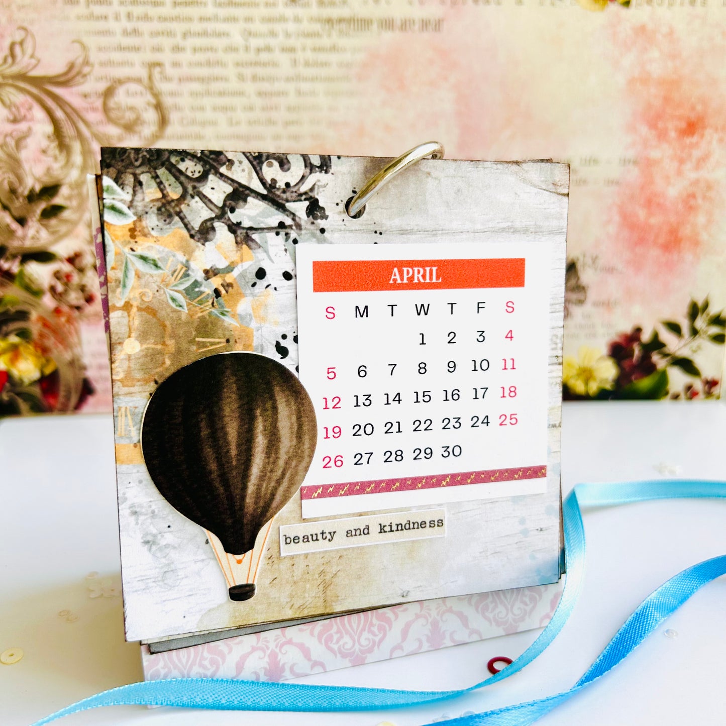 🕰️ Vintage Desk Calendar 2026