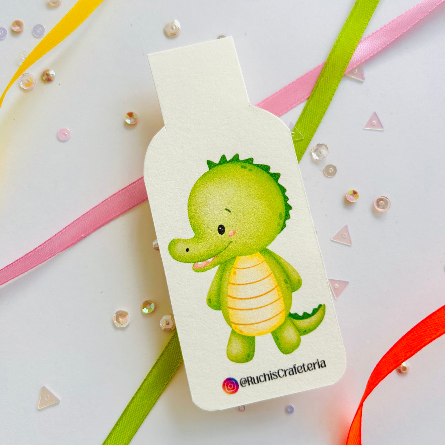 🍬 “Tiny Tails” – Set of 5 Magnetic Bookmarks