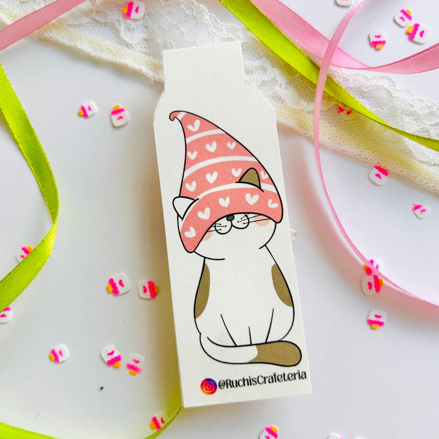 🧶“Sweater Whiskers” – Cozy Cats Set of 4 Magnetic Bookmarks