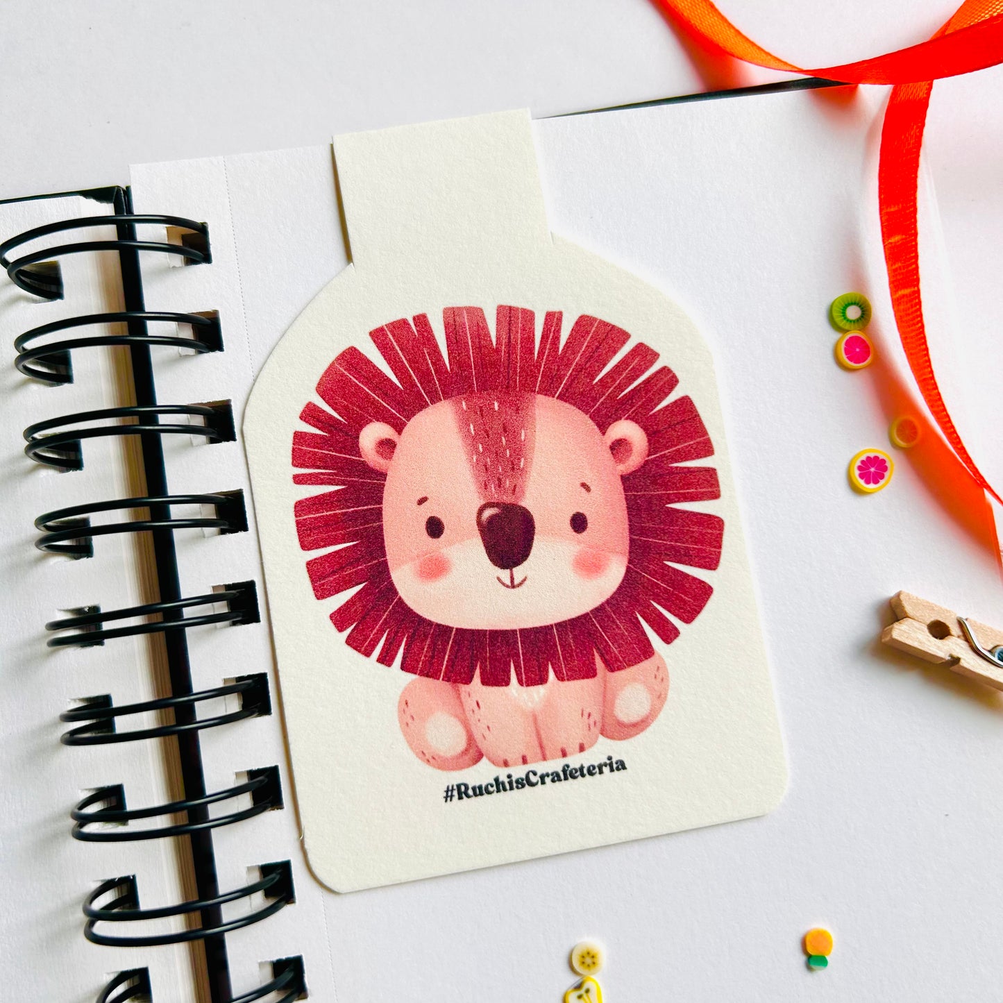 🦁Lemon the Baby Lion – Magnetic Bookmark