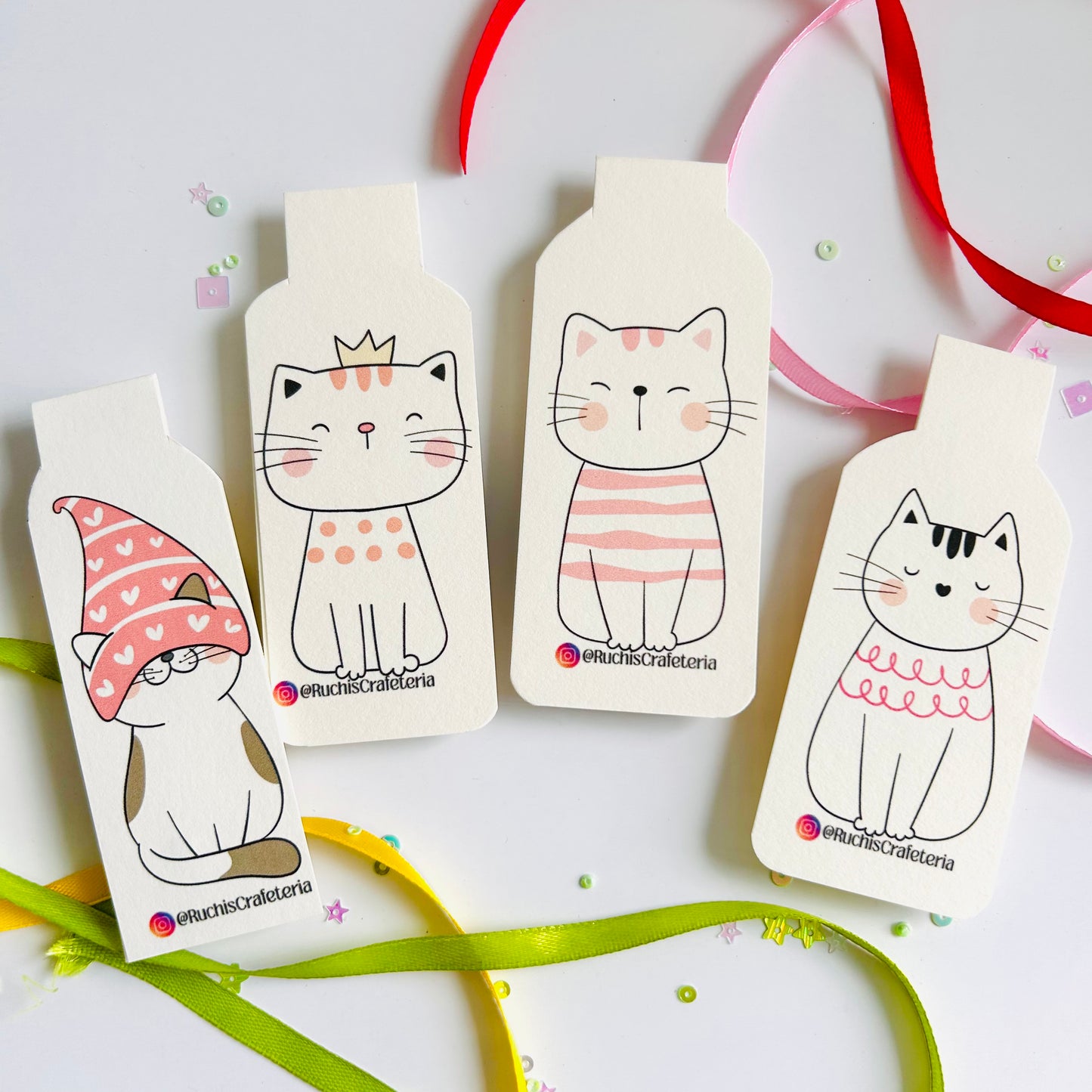 🧶“Sweater Whiskers” – Cozy Cats Set of 4 Magnetic Bookmarks