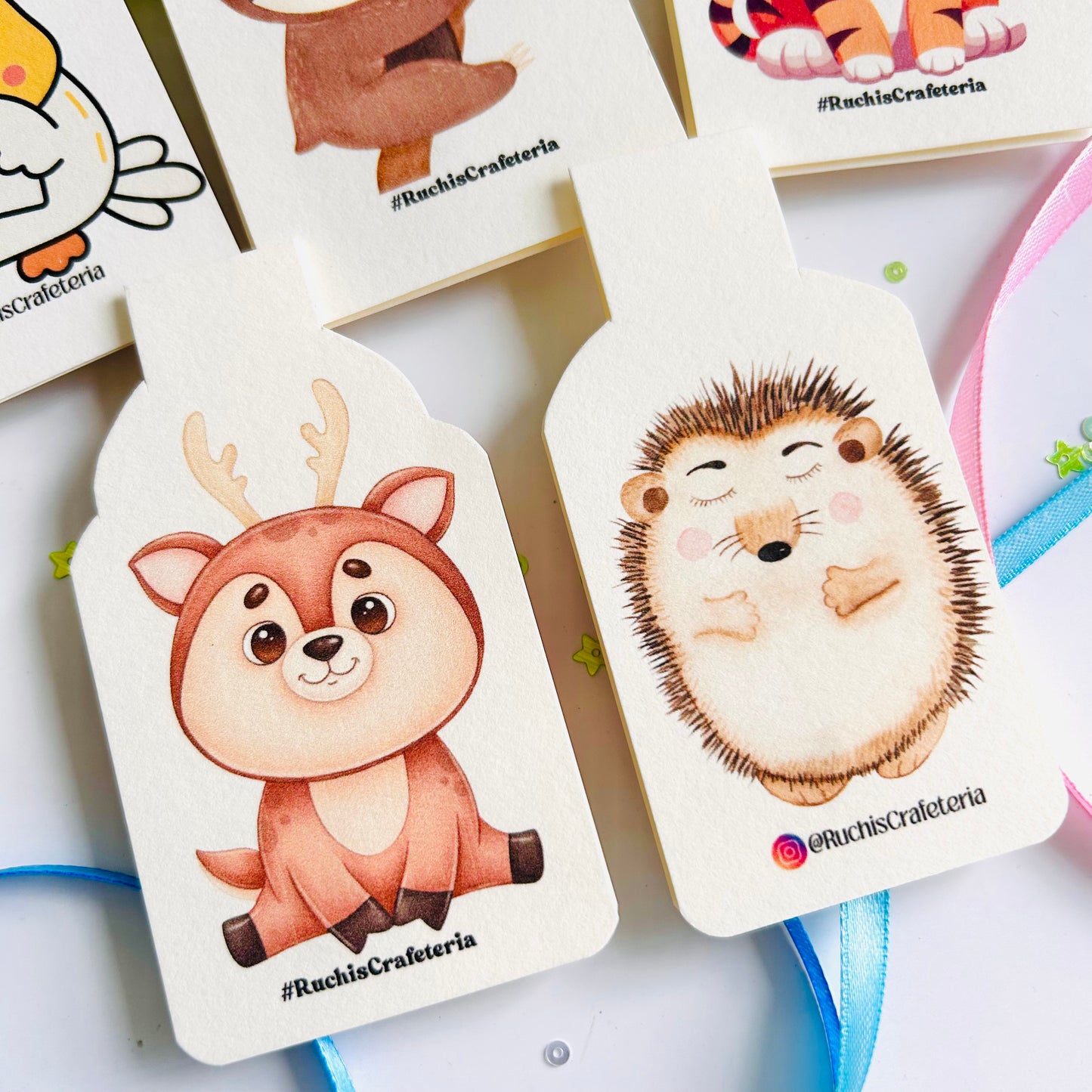 🌟 “Cozy Critter Club” – Set of 5 Magnetic Bookmarks