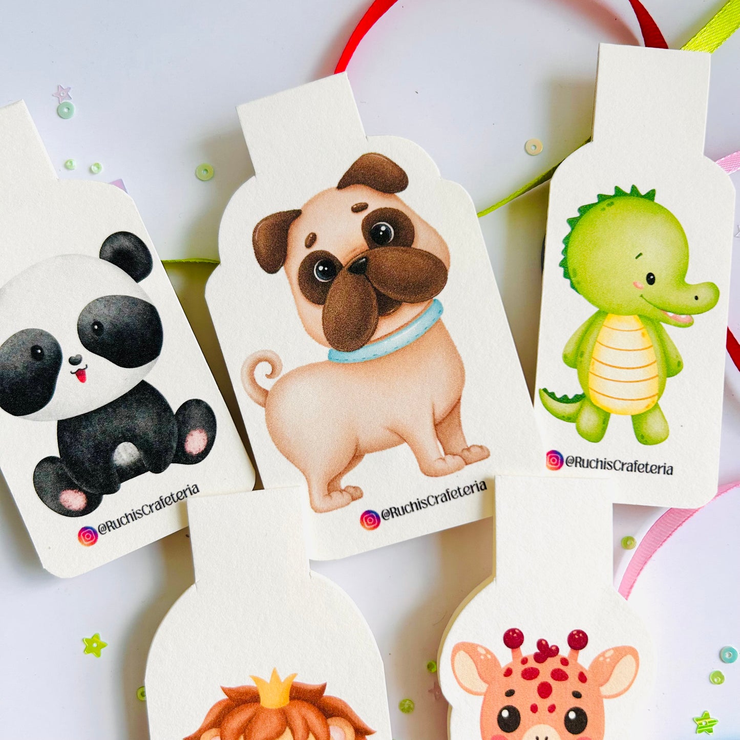 🍬 “Tiny Tails” – Set of 5 Magnetic Bookmarks