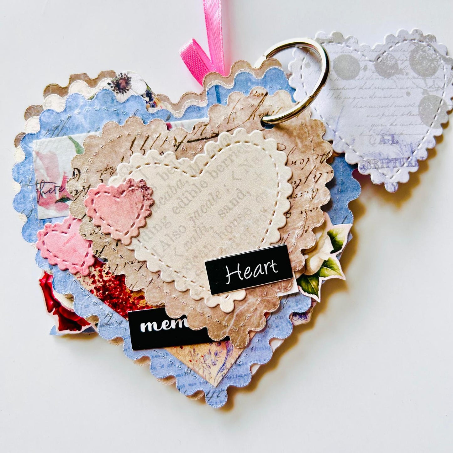 ❤️✨ Love You – Heart-Shaped Tag Album