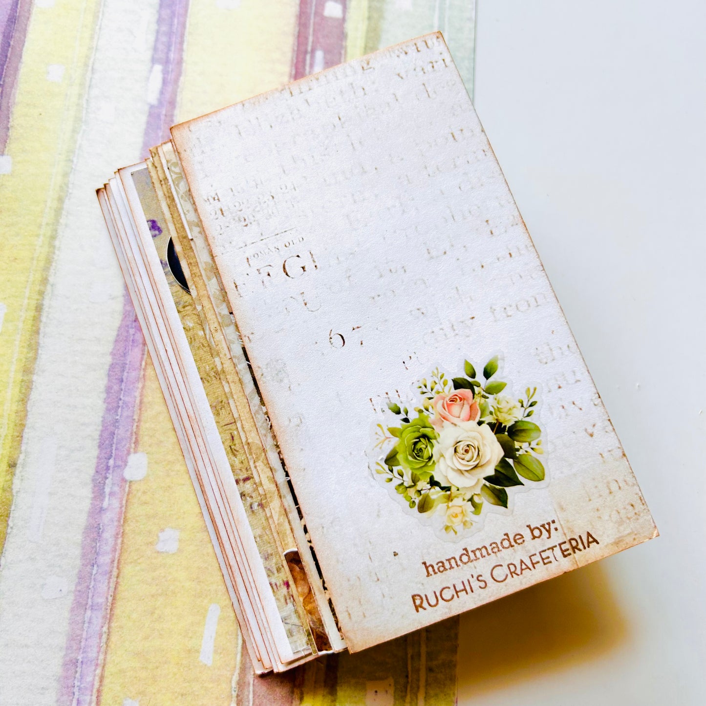 🌿💜 Smile – Handcrafted Vintage Photo Album