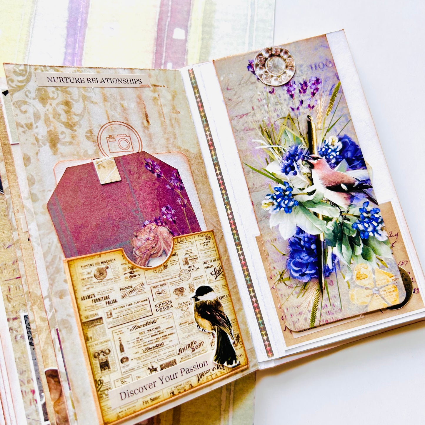 🌿💜 Smile – Handcrafted Vintage Photo Album