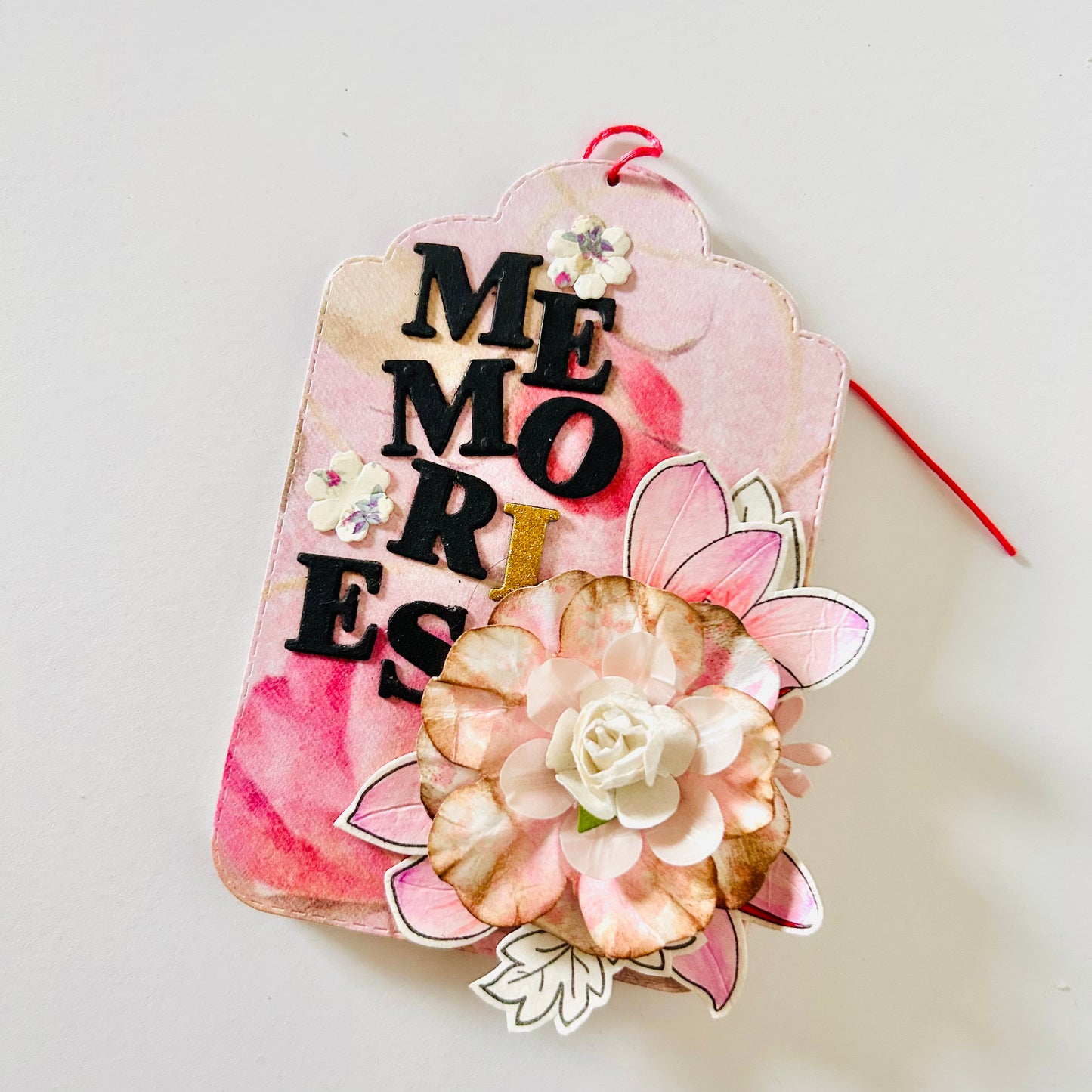 📒 Handmade Tag Album – “Memories"