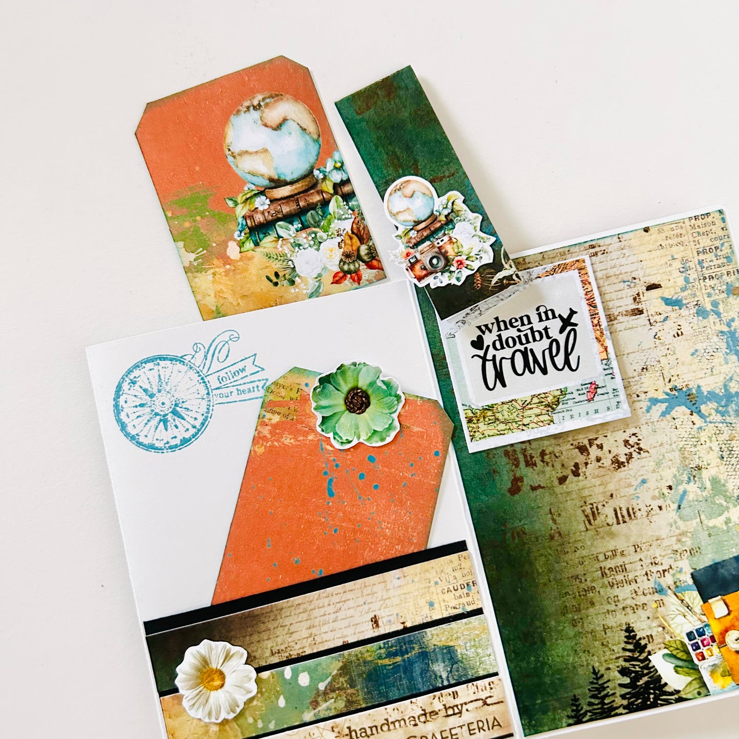 🌍✈️ Wander More – Zig-Zag Fold Travel Photo Album