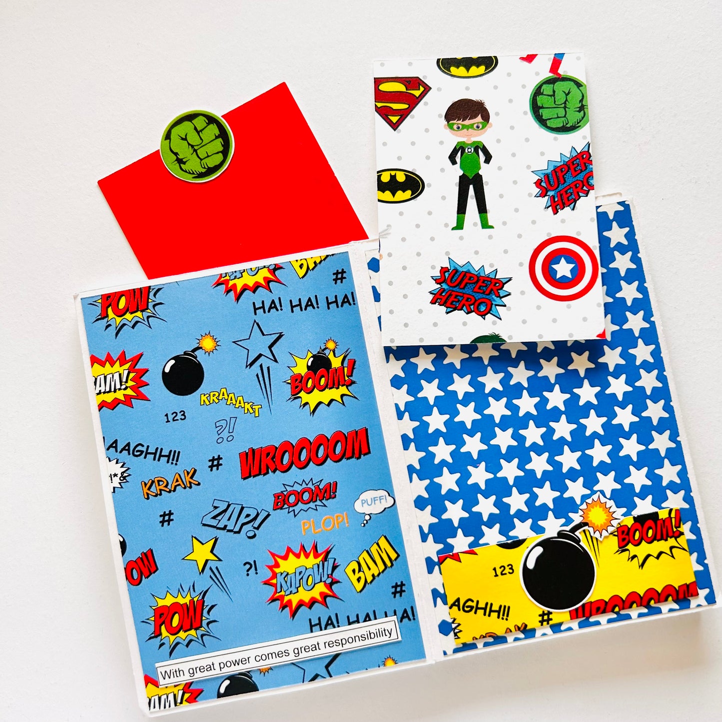 🦸♂️ Super Hero – Handcrafted Photo Album
